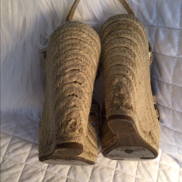 Fergalicious Wedges Size 6! - Picture 4 of 9